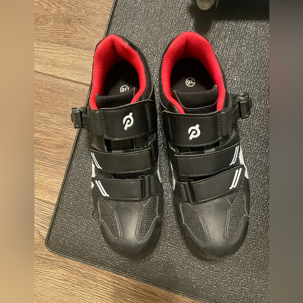 Peloton cycling shoes